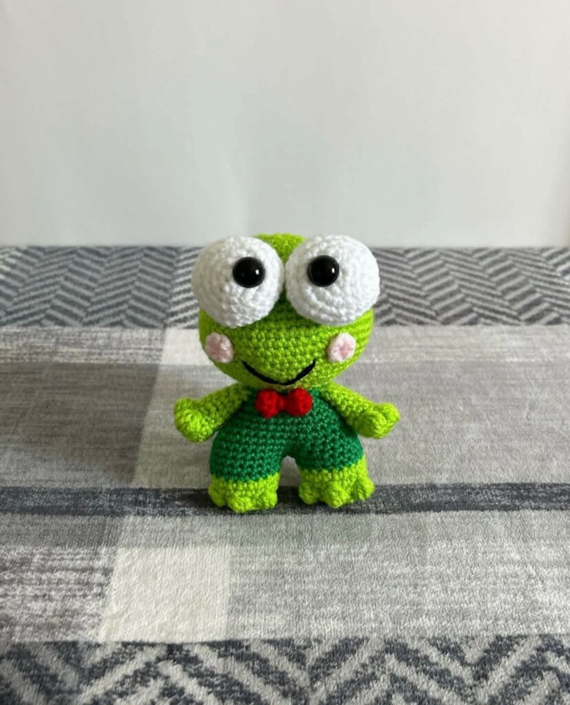 small frog plush
